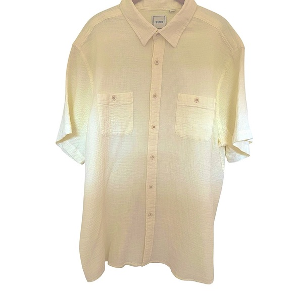 🔥SALE🔥ROWM MENS PALE YELLOW SHORT SLEEVE SHIRT SZ XL - Picture 1 of 10